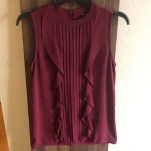 Ann Taylor Sleeveless Blouse, XS in Burgundy